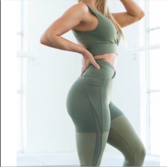 Gymshark Nikki B Season 2 Leggings - Picture 5 of 5
